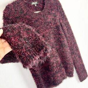 ROMEO & JULIET COUTURE | 🖤 Black & Plum Purple Shag Fuzzy Long-Sleeved Sweater